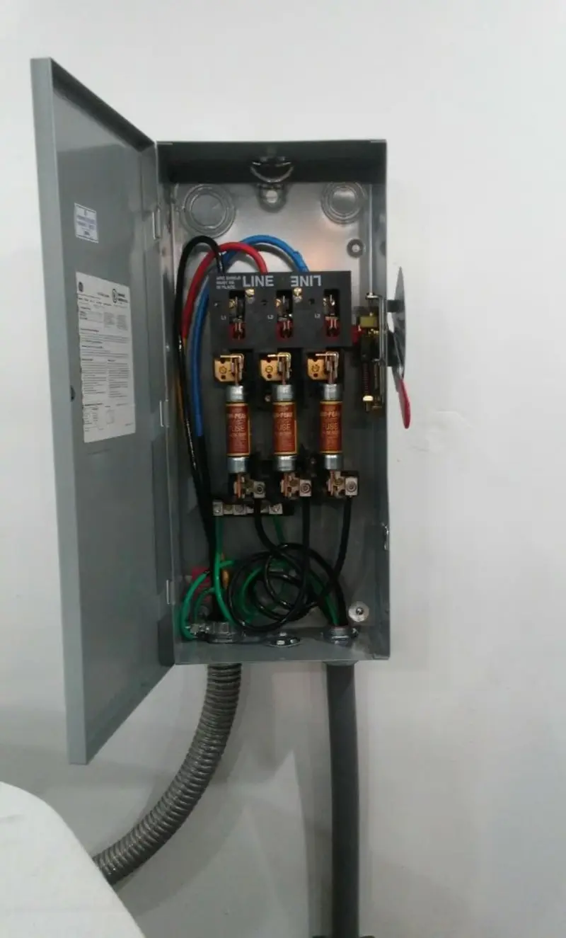 Three-phase disconnect switch installed for Electrical Wiring & Rewiring in Turpin Hills